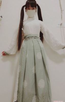 欧美比基尼喷血_4K免费在线播放